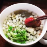 【5分で完成】梅干しととろろ昆布のお吸い物