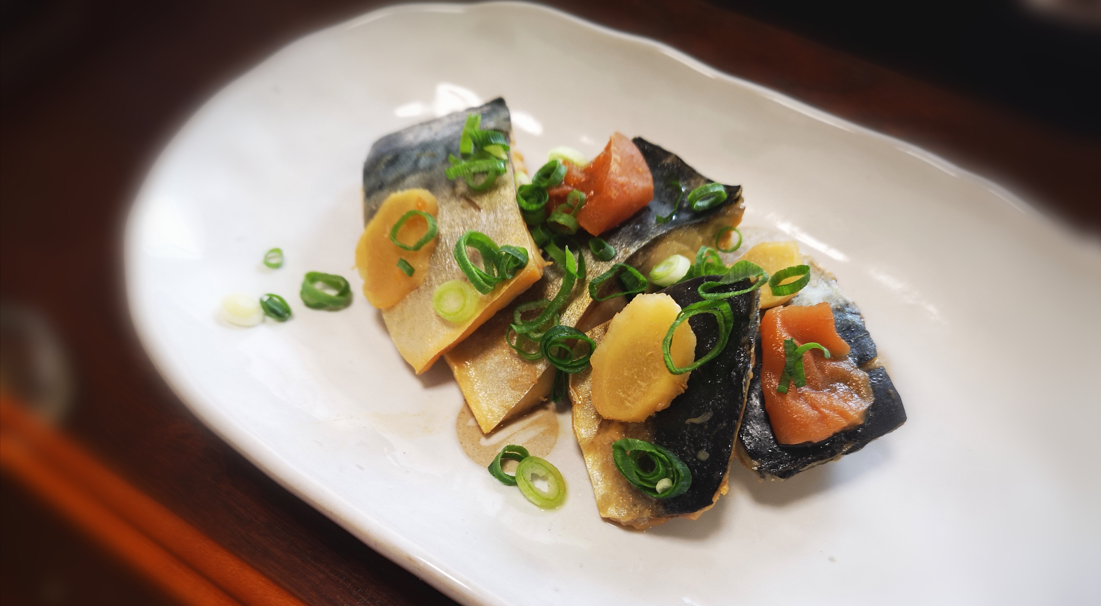 簡単、さっぱり!さばの梅干し煮