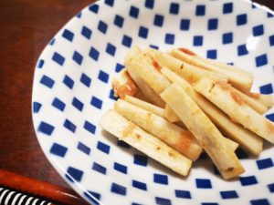 材料2つだけ!食物繊維がいっぱい ごぼうの梅煮(昆布梅)