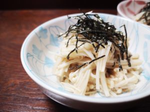無印良品「ねり梅」を使用したレシピ ねり梅とえのきの和え物