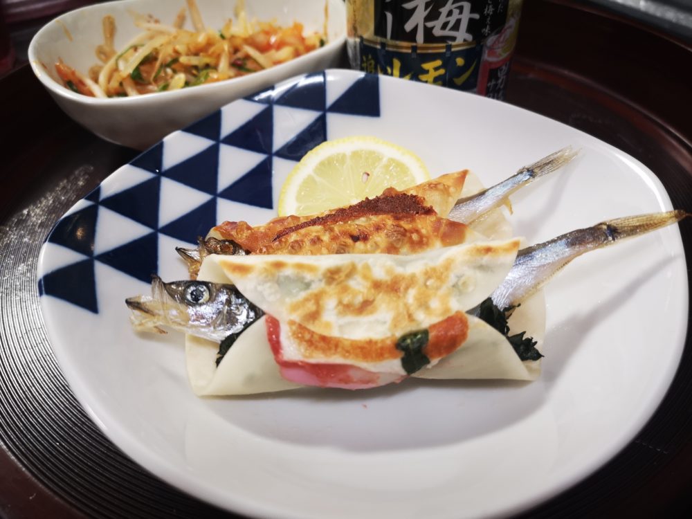 無印良品【ねり梅】を使用したレシピ ししゃもの餃子の皮巻き